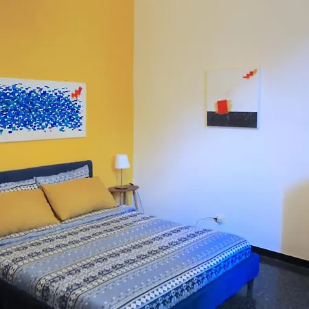 Casa Marinella Nel Centro Storico Con Ascensore * 제노바